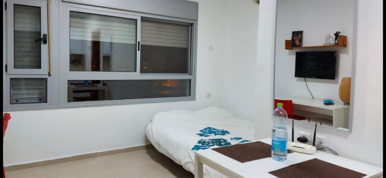 Апартаменти New Studio In Soroka Hospital Area Beersheba Екстер'єр фото