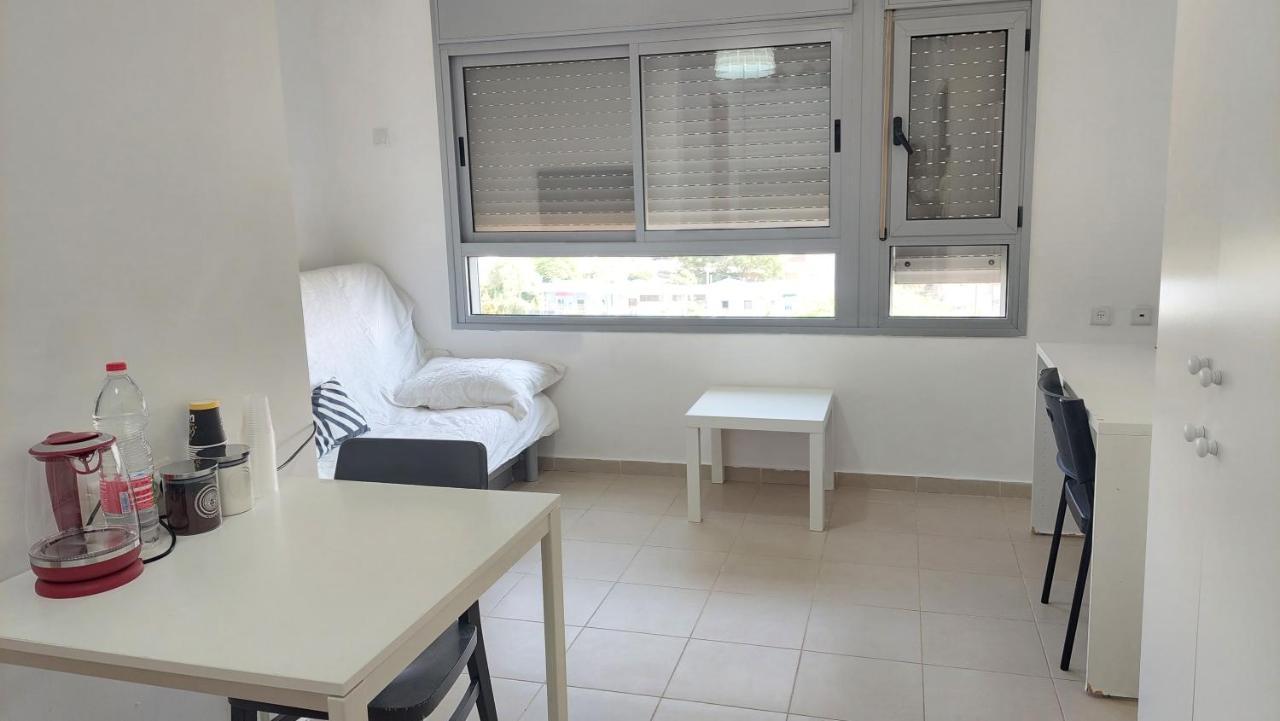 Апартаменти New Studio In Soroka Hospital Area Beersheba Екстер'єр фото